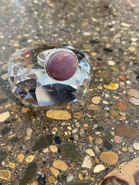 Lavender Jade Round Ring
